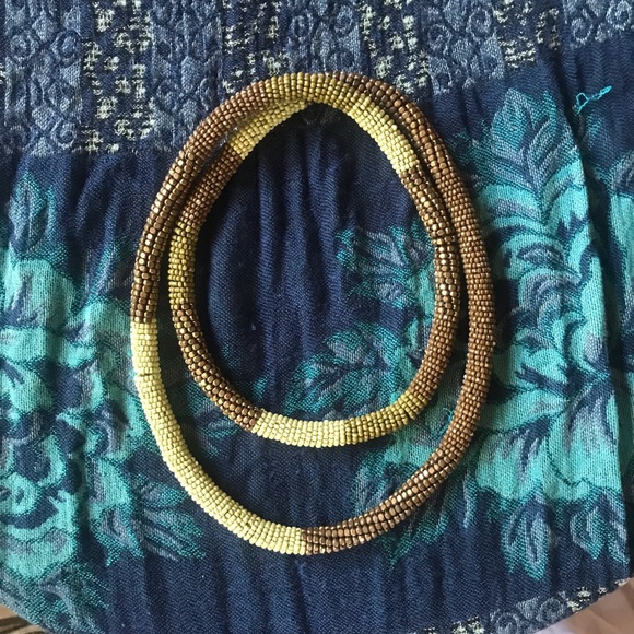 Fabulous handcrafted bronze and celadon necklace - Picture 4 of 4